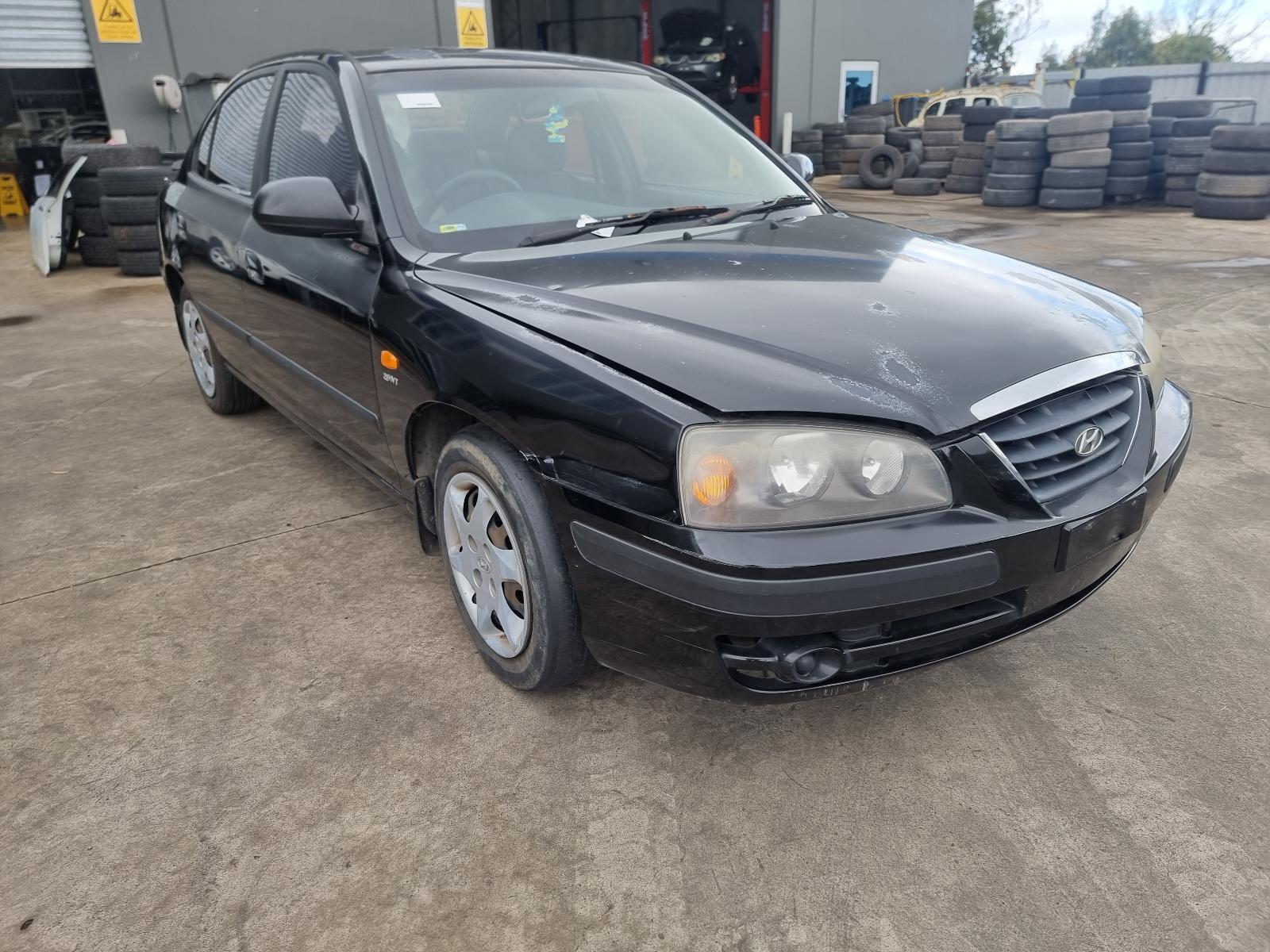 HYUNDAI ELANTRA XD 11/200007/2006 DOOR LOCK MECHANISM RIGHT REAR MMM Auto Centre