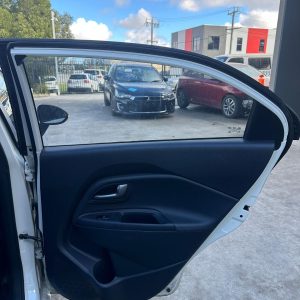 KIA RIO UB 08/2011-11/2016 RIGHT REAR POWER WINDOW SWITCH 935801W010