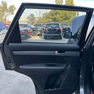 KIA SORENTO XM 10/2009-12/2014 LEFT REAR INNER DOOR HANDLE