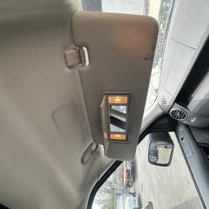 LAND ROVER DISCOVERY L319 10/2009-12/2016 LEFT SIDE SUN VISOR