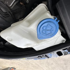 LAND ROVER RANGEROVER SPORT L494 06/13-04/22 OVERFLOW BOTTLE DIESEL 3.0L/4.4L