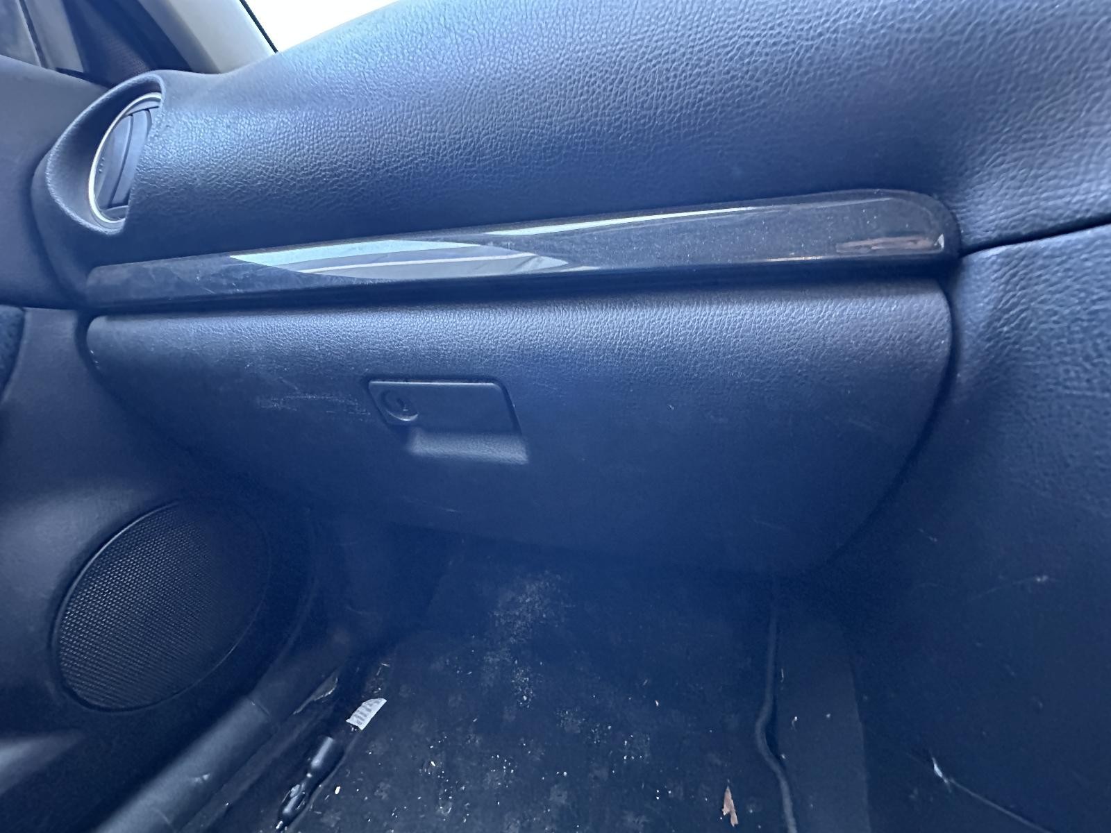MAZDA 6 GG/GY 09/2002-12/2007 GLOVE BOX PASSENGER SIDE
