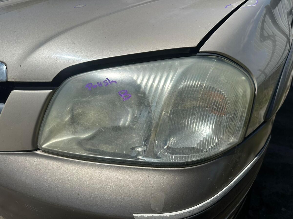 MAZDA TRIBUTE 2001-2003 LEFT HEADLAMP YU SERIES, 02/01-11/03