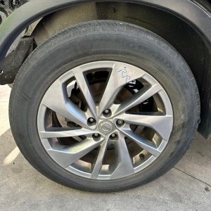 NISSAN XTRAIL T32 03/14-01/17 LEFT FRONT WHEEL ALLOY FACTORY 5 V SPOKE 18X7.0IN
