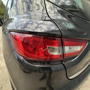 RENAULT CLIO X98 09/13-10/19 LEFT SIDE REAR GARNISH TAILGATE LAMP NON LED TYPE