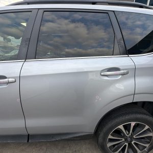 SUBARU FORESTER SJ 12/2012-08/2018 LEFT REAR DOOR SHELL