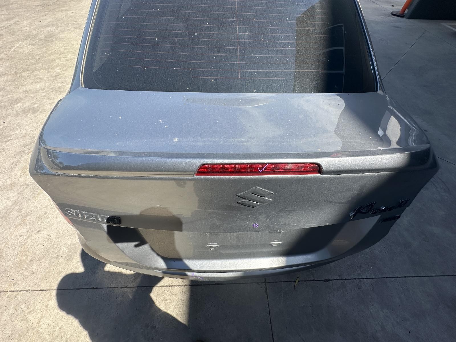 SUZUKI KIZASHI FR 12/2009-01/2017 BOOTLID SPOILERED NON REVERSE CAMERA TYPE
