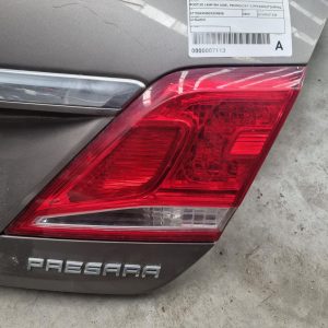 TOYOTA AURION GSV40R 10/06-08/09 RIGHT REAR GARNISH BOOTLID LAMP