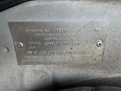 TOYOTA COROLLA AE112 10/1998-11/2001 LEFT REAR DOOR TRIM LEVIN HATCH - Image 13