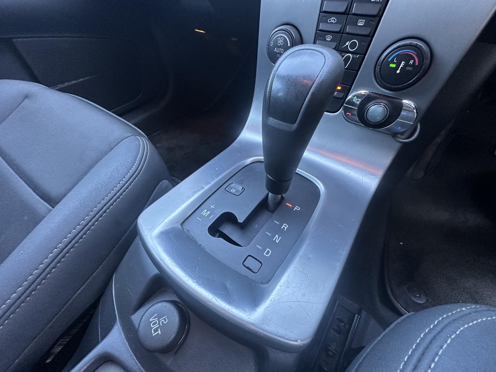 VOLVO S40 03/2004-08/2012 LEFT GUARD VIN YV1MS - Image 13