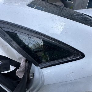 AUDI A4 B8 8K 02/2008-06/2012 LEFT REAR SIDE GLASS SEDAN