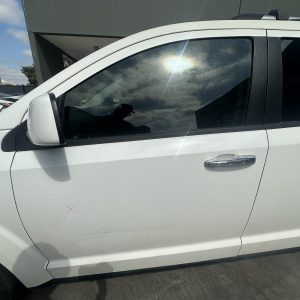 DODGE JOURNEY JC 08/2011-12/2016 LEFT FRONT OUTER DOOR HANDLE CHROME