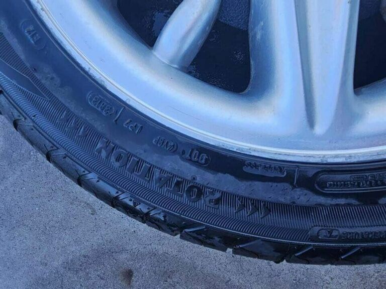 FOR SALE 4 x 2000 HOLDEN VT SS WHEELS & AUSTONE 235/45R17 TYRES - MMM ...