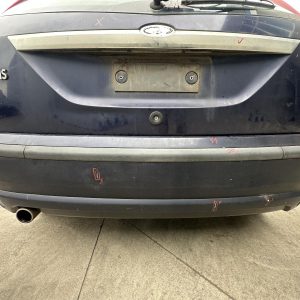 FORD FOCUS LR 01/2001-06/2005 REAR BUMPER 3DR/5DR NOT ST17