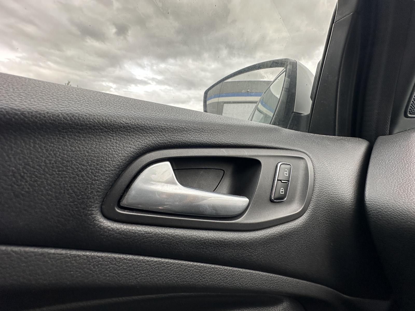 FORD KUGA TF 11/2012-09/2016 LEFT FRONT INNER DOOR HANDLE CHROME