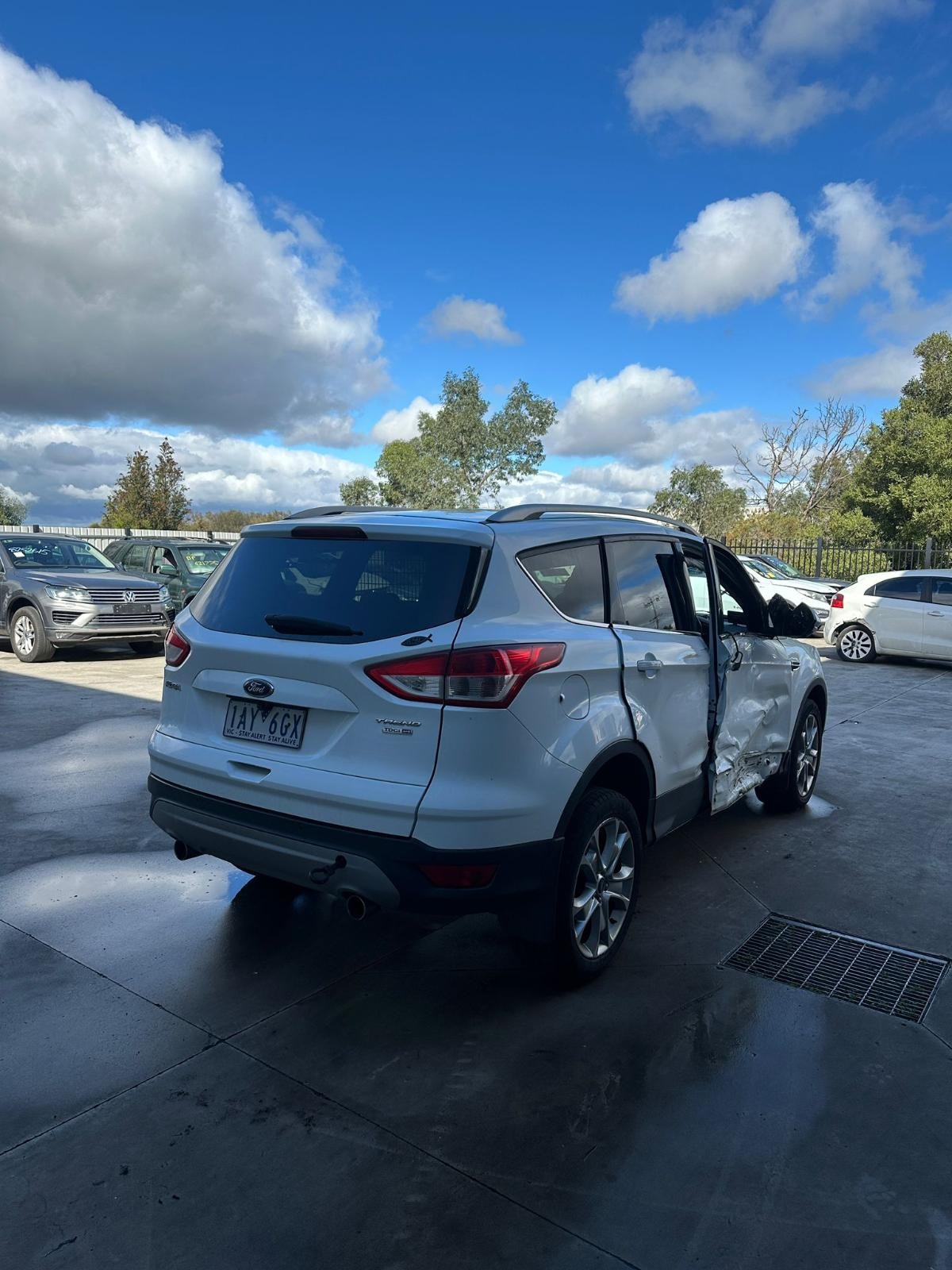 FORD KUGA TF 11/2012-09/2016 RIGHT FRONT DOOR WINDOW - Image 3