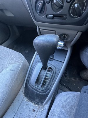 FORD LASER KQ 04/2001-09/2002 GEAR SHIFTER AUTOMATIC T/M TYPE