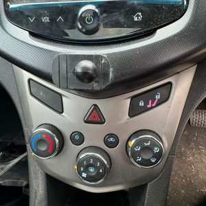 HOLDEN BARINA TM 09/2011-12/2018 HEATER/AC CONTROLS