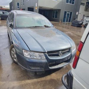 HOLDEN COMMODORE RIGHT DOOR MIRROR VY1-VZ, STANDARD TYPE, 10/02-09/07  02 03 04