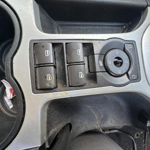 HOLDEN COMMODORE VE 08/2006-05/2013 FRONT CENTRE MASTER SWITCH 4 DOOR GREY