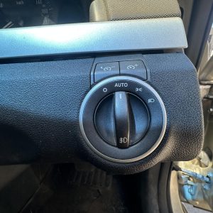 HOLDEN COMMODORE VE 08/2006-05/2013 HEADLIGHT CONTROLS