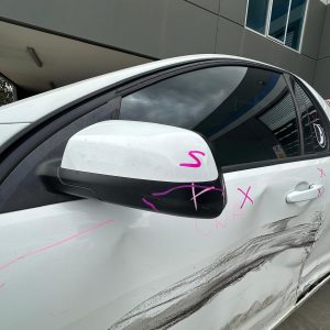 HOLDEN COMMODORE VE 08/2006-05/2013 LEFT DOOR MIRROR NON HEATED P/N 92207202