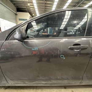 HOLDEN COMMODORE VE 08/2006-05/2013 LEFT FRONT OUTER DOOR HANDLE