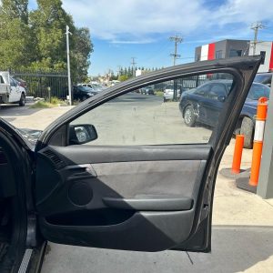 HOLDEN COMMODORE VE 08/2006-05/2013 RIGHT FRONT INNER DOOR HANDLE BLACK