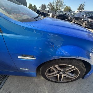 HOLDEN COMMODORE VE 08/2006-05/2013 RIGHT GUARD