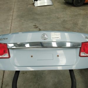 HOLDEN CRUZE JG-JH  03/09-01/17 BOOTLID SEDAN NON SPOILER TYPE