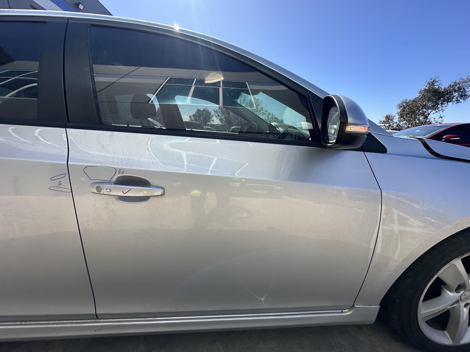 HOLDEN CRUZE JH 03/2011-01/2017 RIGHT FRONT DOOR SHELL HATCHBACK