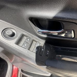 HOLDEN TRAX TJ SERIE 08/2013-12/2020 RIGHT FRONT MASTER SWITCH 95188245 95460073