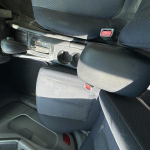 HYUNDAI ELANTRA XD 10/2003-07/2006 CONSOLE