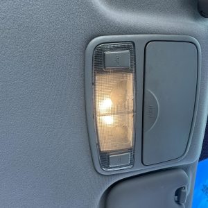 HYUNDAI ELANTRA XD 10/2003-07/2006 FRONT COURTESY LIGHT