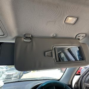 HYUNDAI SANTA FE CM 11/2005-06/2012 RIGHT SIDE SUN VISOR WITH LIGHT TYPE