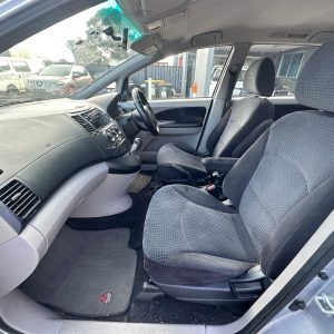 MITSUBISHI GRANDIS BA 04/2004-03/2010 LEFT FRONT SEAT CLOTH