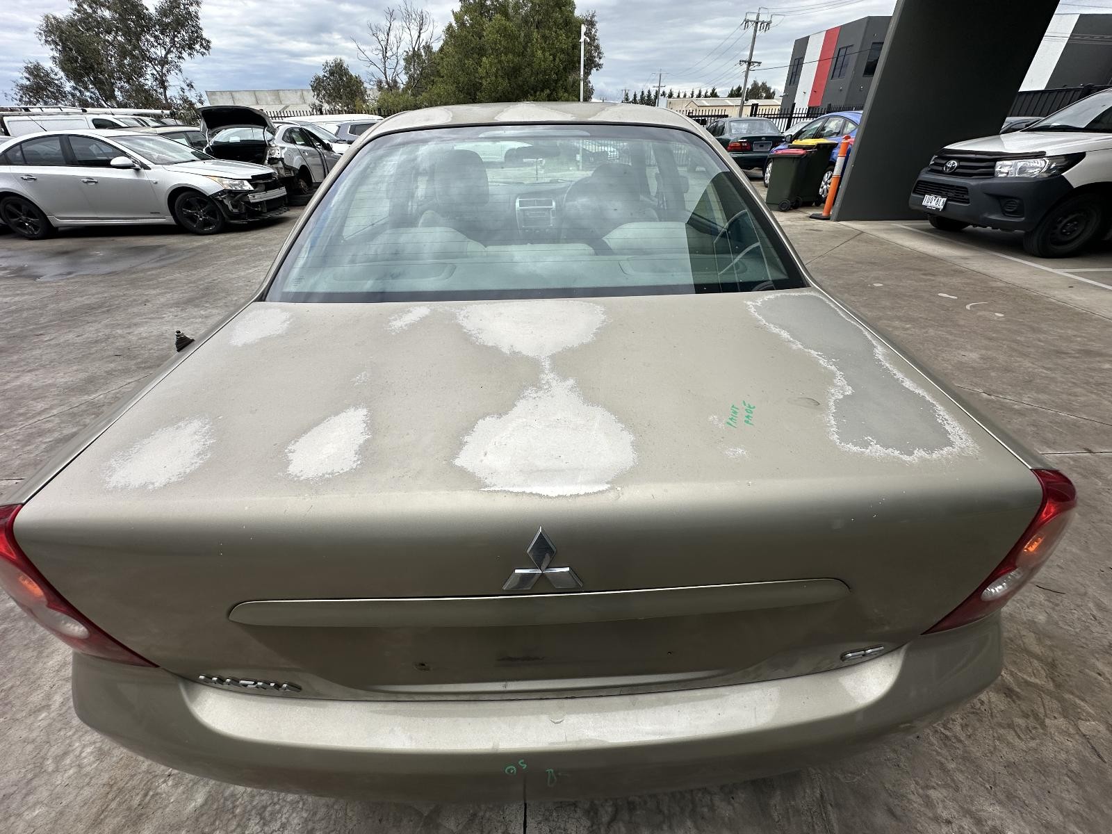 MITSUBISHI MAGNA TL-TW 07/2003-08/2005 BOOTLID