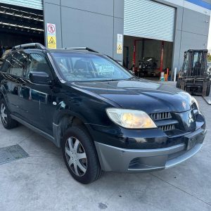 MITSUBISHI OUTLANDER ZE-ZF 12/2002-09/2006 A/C CONDENSER