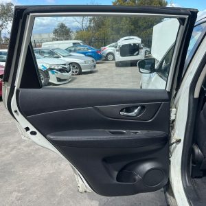NISSAN XTRAIL T32 02/2014-07/2022 LEFT REAR INNER DOOR HANDLE