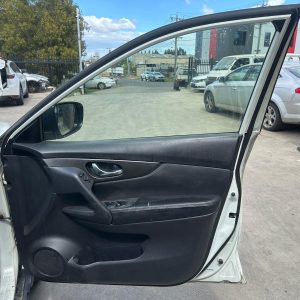 NISSAN XTRAIL T32 02/2014-07/2022 RIGHT FRONT INNER DOOR HANDLE