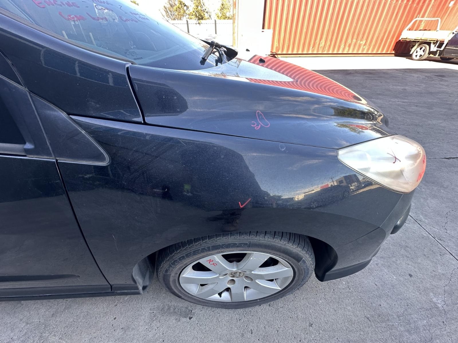 PEUGEOT 308 T7 09/2007-09/2014 RIGHT GUARD