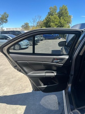 SUZUKI KIZASHI FR 12/2009-01/2017 LEFT REAR INNER DOOR HANDLE