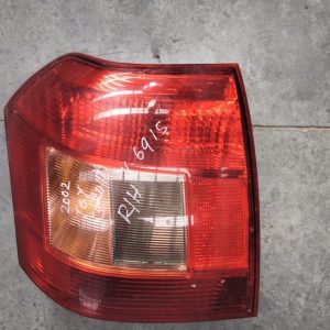 TOYOTA COROLLA RIGHT TAILLIGHT ZZE122 (JAPAN-VIN JTD), HATCH, LENS# 13-65, 12/01