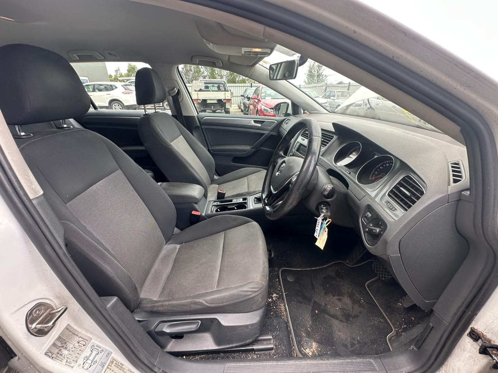 VOLKSWAGEN GOLF GEN 7 11/2012-08/2020 IGNITION WITH KEY - Image 8