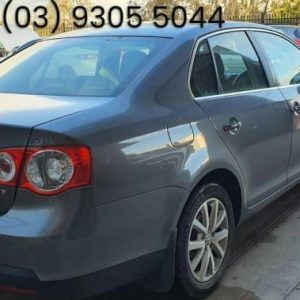 VOLKSWAGEN JETTA 1KM 02/06-07/11 RIGHT REAR GARNISH