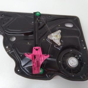 VOLKSWAGEN PASSAT 09/2010-05/2015 RIGHT REAR WINDOW REG/MOTOR SEDAN 3AE839462C