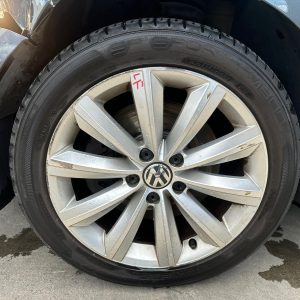 VOLKSWAGEN PASSAT 3C/MK6 B7 09/10-05/15 LEFT FRONT WHEEL ALLOY FACTORY 17X7.5IN