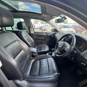 VOLKSWAGEN TIGUAN 5N 05/2008-08/2016 RIGHT FRONT SEAT LEATHER BLACK