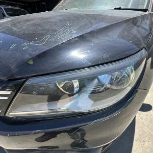 VOLKSWAGEN TIGUAN 5N 07/2011-08/2016 LEFT HEADLAMP HALOGEN TYPE P/N 5N2941005C