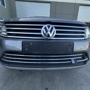 VOLKSWAGEN TOUAREG 7P 12/2010-04/2018 RADIATOR GRILLE